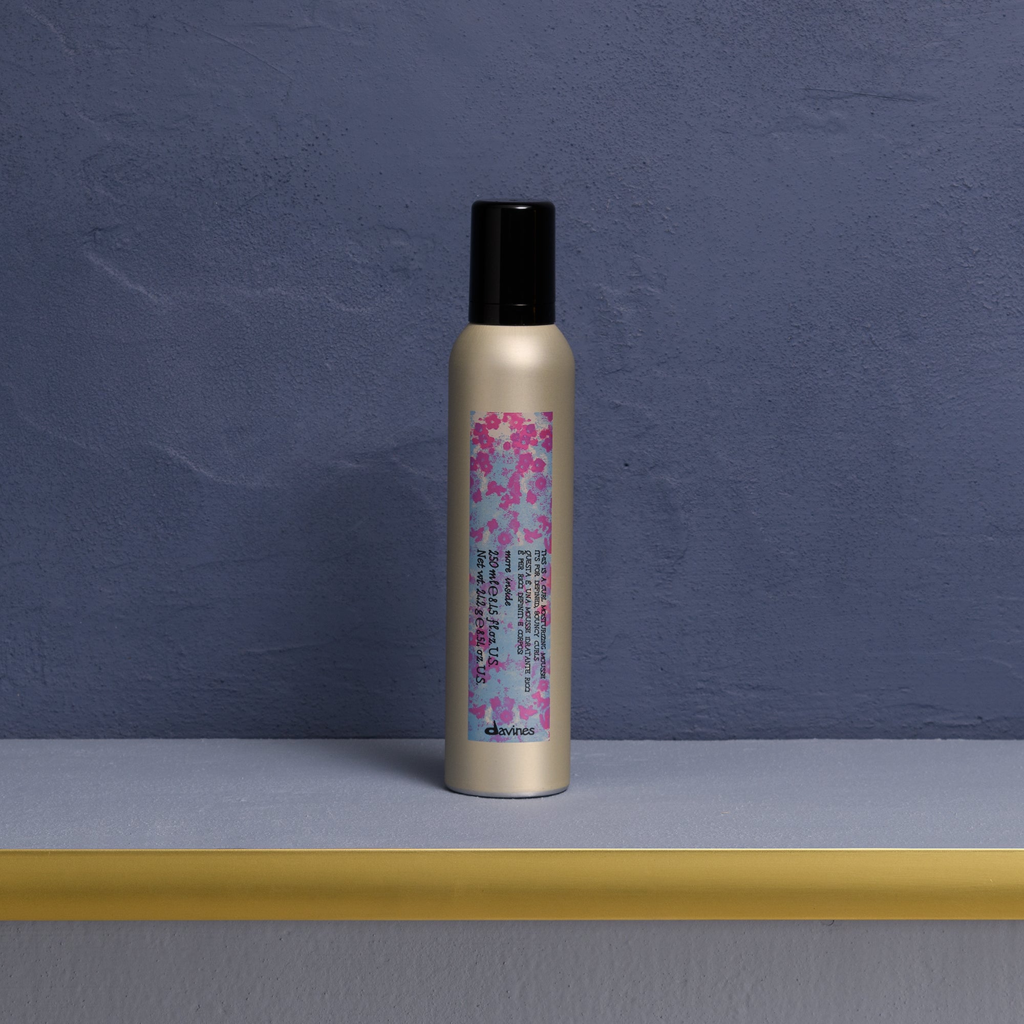 This is a Curl Moisturizing Mousse 250 ml