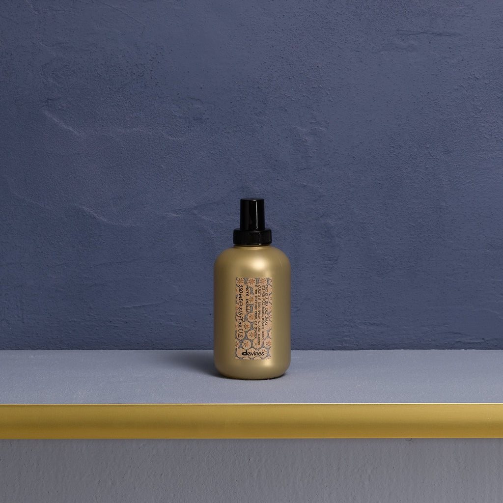 This is a Sea Salt Spray 250 ml