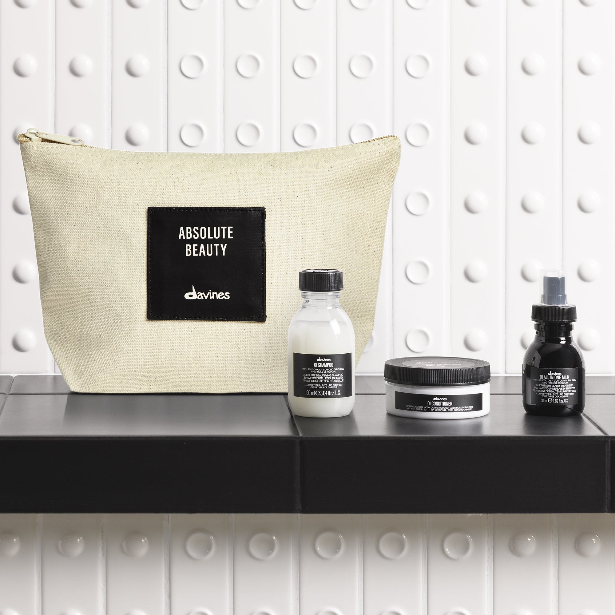 OI Travel Set + Pochette